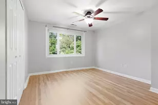 4111 Meadow Hill Ln, Fairfax, VA 22033 - Photo 32