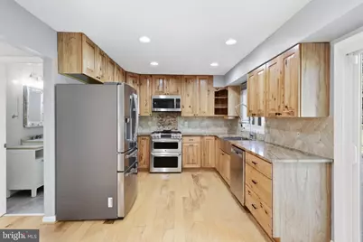4111 Meadow Hill Lane, Fairfax, VA 22033 - Photo 12