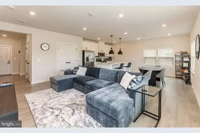 12850 Mosaic Park Way #2B, Herndon, VA 20171 - Photo 4