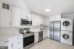 8380 Greensboro Dr, McLean, VA 22102 - Photo 10
