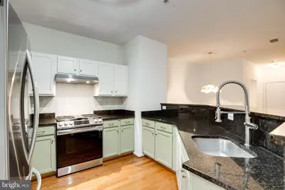 5172 William Colin Court #C, Centreville, VA 20120 - Photo 4