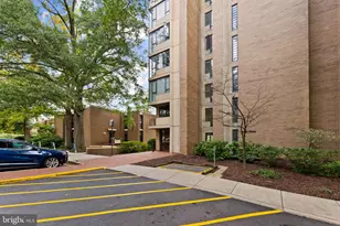 11400 Washington Plaza W, Reston, VA 20190 - Photo 28