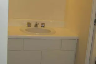2331 Freetown Ct, Reston, VA 20191 - Photo 10