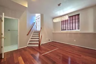 8346 Middle Ruddings Dr, Lorton, VA 22079 - Photo 6