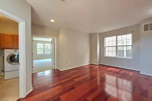 8346 Middle Ruddings Dr, Lorton, VA 22079 - Photo 16