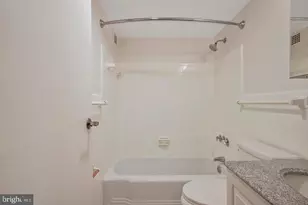 6631 Wakefield Dr, Alexandria, VA 22307 - Photo 12