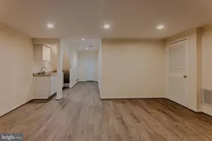 4267 Fox Lake Dr, Fairfax, VA 22033 - Photo 28