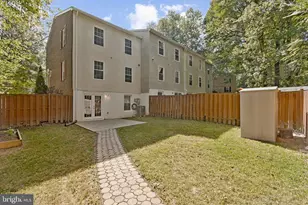 6401 Old Scotts Ct, Springfield, VA 22152 - Photo 40