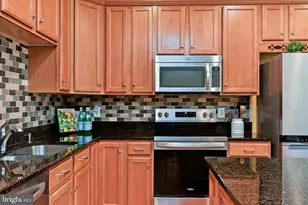 9089 Acheson Ct, Lorton, VA 22079 - Photo 12