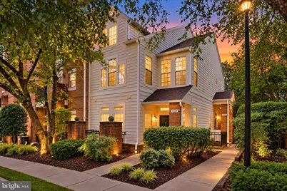 1369 Garden Wall Circle #714, Reston, VA 20194 - Photo 4