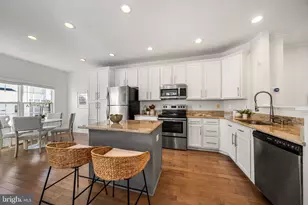 5413 Cheyenne Knoll Pl, Alexandria, VA 22312 - Photo 10