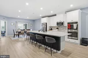 2129 Glacier Rd, Herndon, VA 20170 - Photo 6