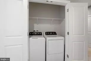 2129 Glacier Rd, Herndon, VA 20170 - Photo 20