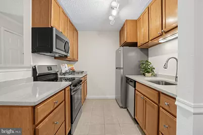 1532 Lincoln Way #202B, McLean, VA 22102 - Photo 14