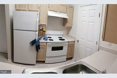1521 Spring Gate Drive #10109, McLean, VA 22102 - Photo 6