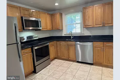 5045 Kenerson Drive, Fairfax, VA 22032 - Photo 2