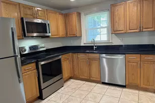 5045 Kenerson Dr, Fairfax, VA 22032 - Photo 2