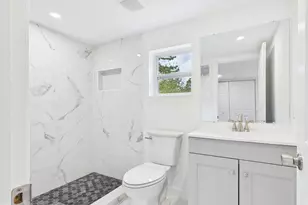2610 Beacon Hill Rd, Alexandria, VA 22306 - Photo 8