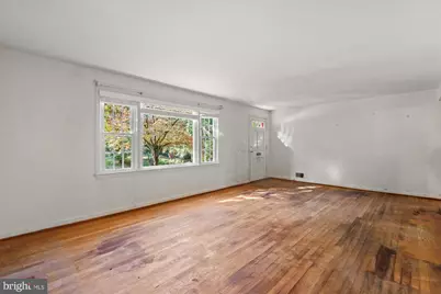 6524 Oakwood Drive, Falls Church, VA 22041 - Photo 6