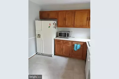 9847 Oakdale Woods Court, Vienna, VA 22181 - Photo 14