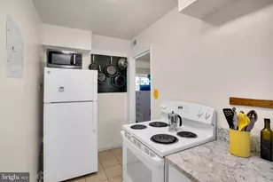 3045 Patrick Henry Dr, Falls Church, VA 22044 - Photo 10