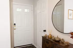 4032 Championship Dr, Annandale, VA 22003 - Photo 4
