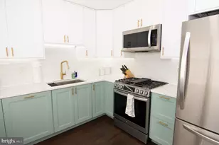 4032 Championship Dr, Annandale, VA 22003 - Photo 20