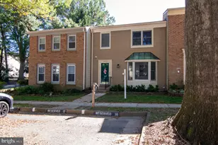 4032 Championship Dr, Annandale, VA 22003 - Photo 1