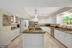 6116 Franklin Park Rd, McLean, VA 22101 - Photo 12
