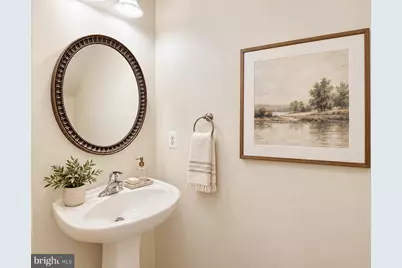 5609 Harrington Falls Lane #5609B, Alexandria, VA 22312 - Photo 8