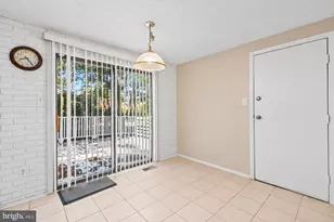 12339 Folkstone Dr, Herndon, VA 20171 - Photo 14
