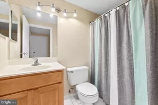 12339 Folkstone Dr, Herndon, VA 20171 - Photo 26