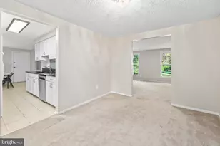 12339 Folkstone Dr, Herndon, VA 20171 - Photo 8