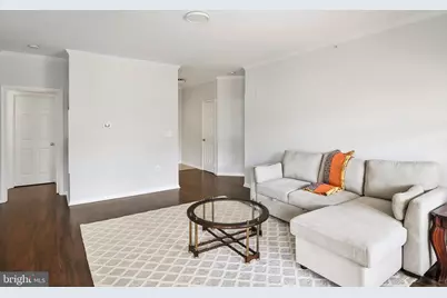 1511 N N Point Drive #304, Reston, VA 20194 - Photo 6