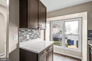 6185 Little Valley Way, Alexandria, VA 22310 - Photo 10