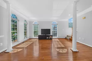 5326 Rosemallow Cir, Centreville, VA 20120 - Photo 4