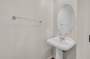 5326 Rosemallow Cir, Centreville, VA 20120 - Photo 24