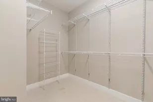 1641 International Dr, McLean, VA 22102 - Photo 12