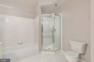 1641 International Dr, McLean, VA 22102 - Photo 14