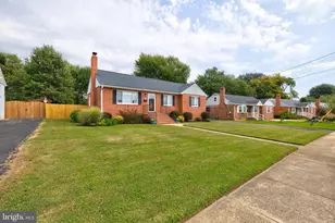 6007 Frederick St, Springfield, VA 22150 - Photo 2