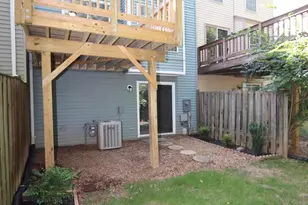 2989 Braxton Wood Ct, Fairfax, VA 22031 - Photo 16