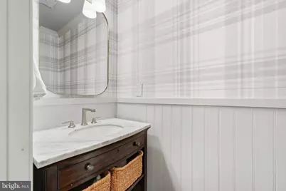 8461 Holly Leaf Drive, McLean, VA 22102 - Photo 20