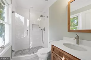 8461 Holly Leaf Dr, McLean, VA 22102 - Photo 44
