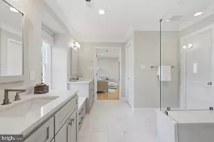 8461 Holly Leaf Dr, McLean, VA 22102 - Photo 38