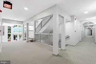 4215 Mozart Brigade Ln, Fairfax, VA 22033 - Photo 8