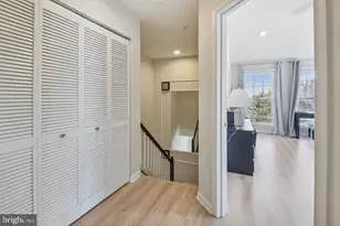 1988 Crescent Park Dr, Reston, VA 20190 - Photo 22