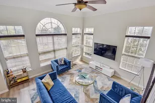 1988 Crescent Park Dr, Reston, VA 20190 - Photo 8
