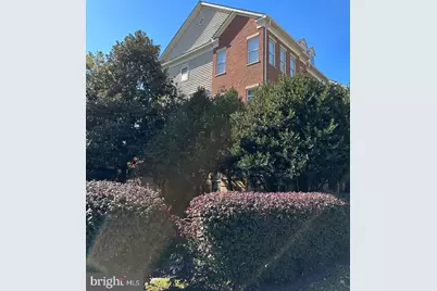 1988 Crescent Park Drive #14B, Reston, VA 20190 - Photo 2