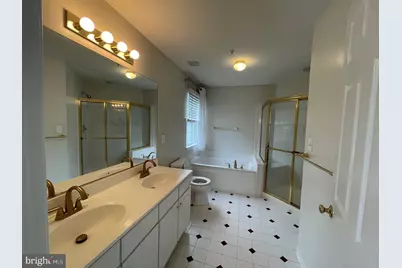 1988 Crescent Park Drive #14B, Reston, VA 20190 - Photo 28
