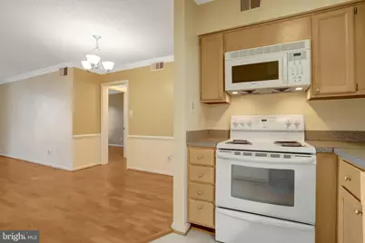 3101 Patrick Henry Drive #122, Falls Church, VA 22044 - Photo 16